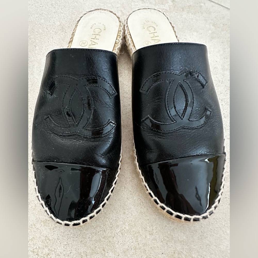 AUTHENTIC CHANEL Black Leather Espadrille Mules